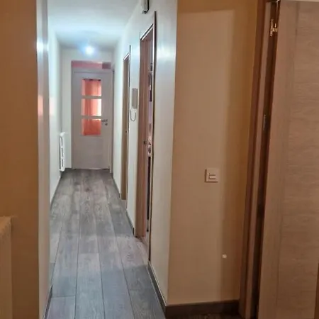Piso Completo Centrico Y Habitaciones En El Casco Antiguo De Salamanca