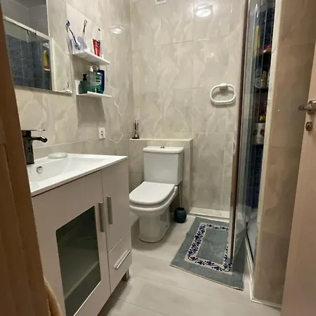 Piso Completo Centrico Y En El Casco Antiguo De *