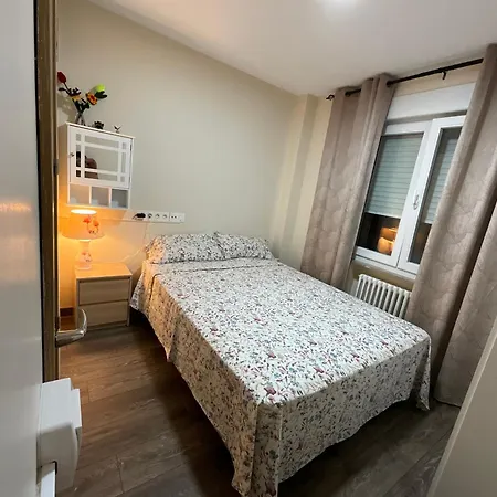 Piso Completo Centrico Y En El Casco Antiguo De Salamanque